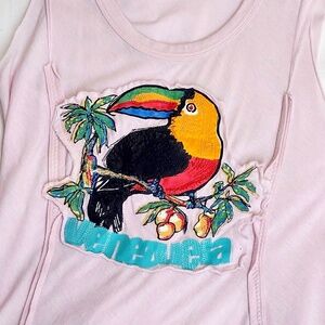 Free People Light Pink / Multi Color Venezuela & Toucan Bird  T-Shirt Size L  SL